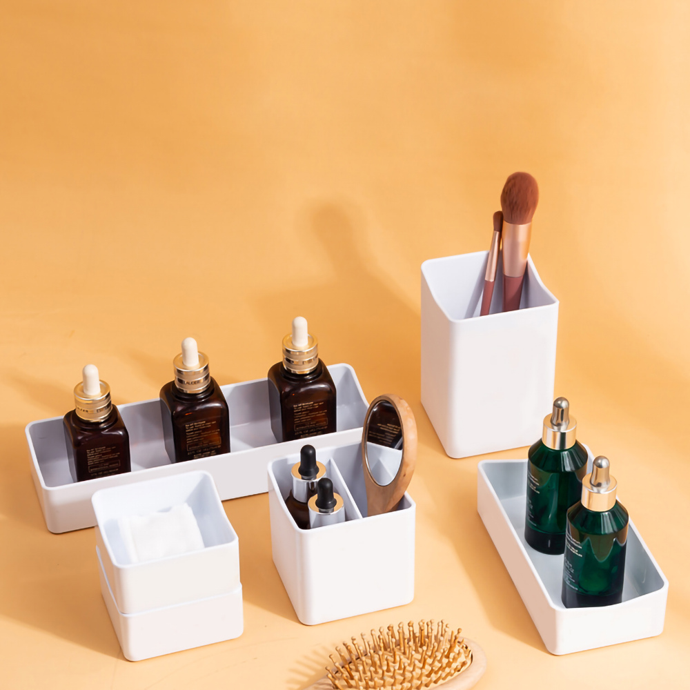 Locaupin Multipurpose Stackable Desktop Organizer Shelf Vanity Dresser Countertop Skincare Jewelry Cosmetic Storage Makeup Brushes Holder
